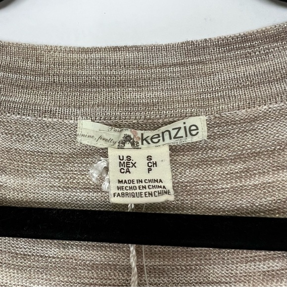 Kenzie NWT Metallic Gold Blouse V Neck Dolman Sleeves Banded Hem Size Small - Picture 3 of 5